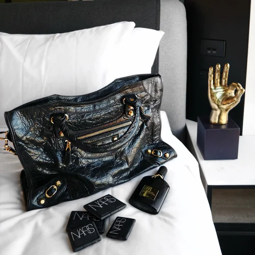 Balenciaga giant small city best sale